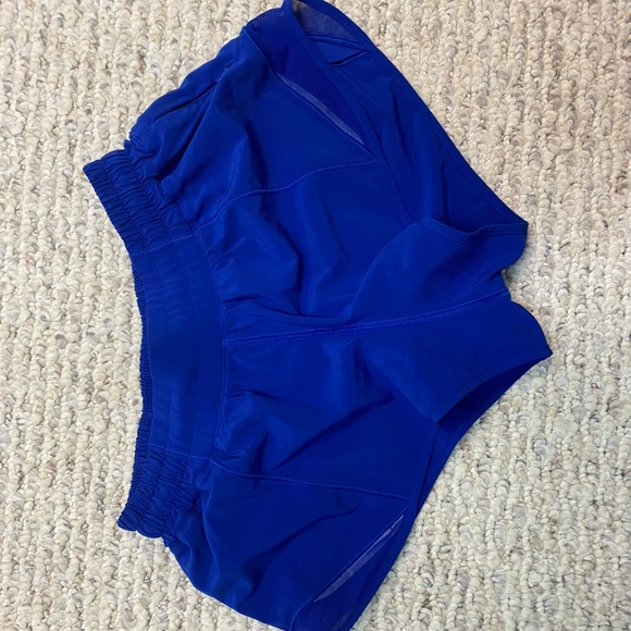 Lululemon Shorts - Picture 1 of 2